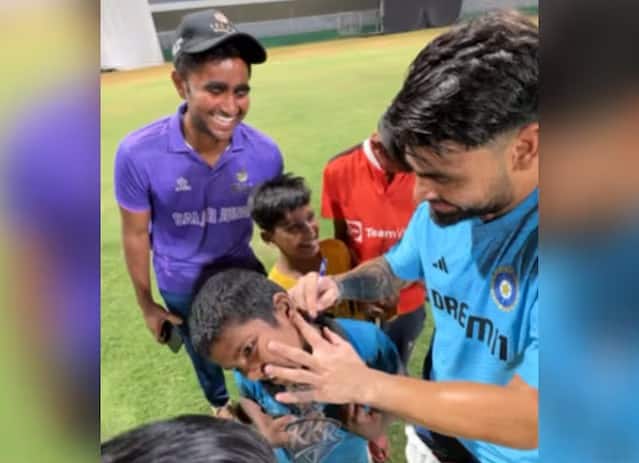 [Watch]  Rinku Singh Enthrals Young Fans With Autograph On Forehand And Neck